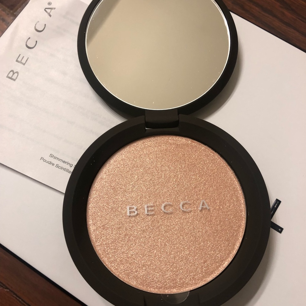 BECCA-Champagne POP
